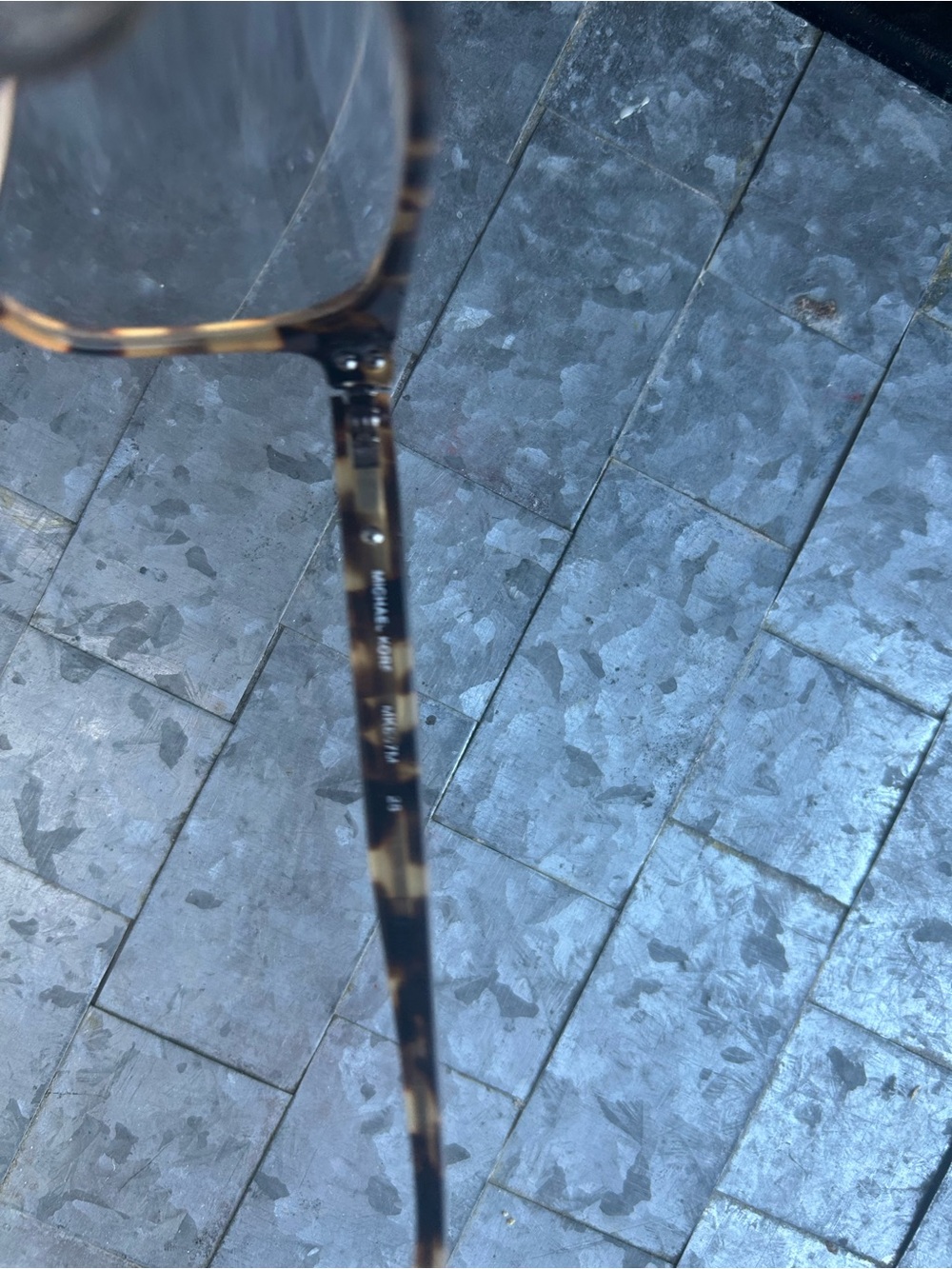 Ray-Ban Tortoiseshell and Black Eyeglass Frames - Picture 8 of 8